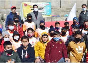 DC B’pora distributes sports kits among Clubs, Associations