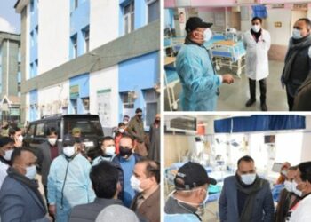 Div Com Kashmir visits DRDO, GB Panth Hospitals