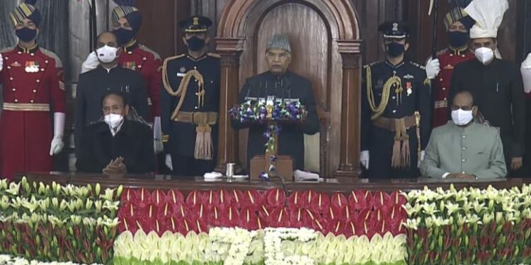 President lauds Govt’s welfare schemes, vaccination drive