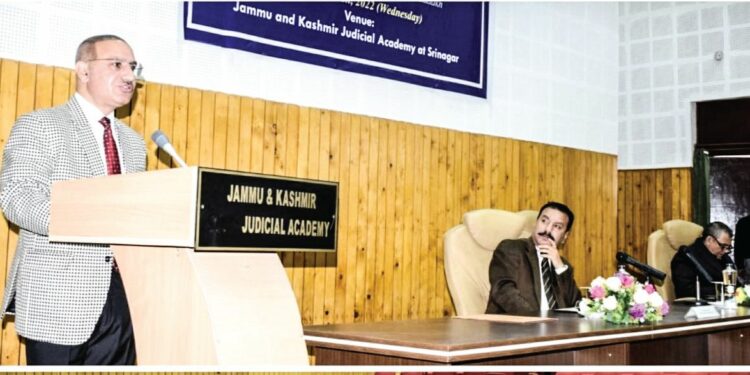 J&K Judicial Academy organizes on day refresher course