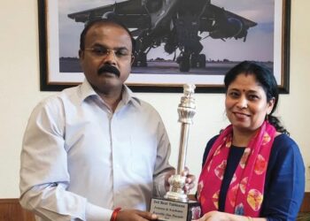 J&K receives Third best Tableau in the Republic Day Parade in popular choice category