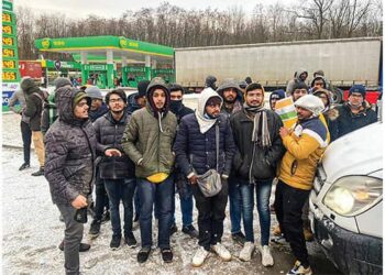 Do not pay money while crossing Romanian border, Indian Embassy tells students