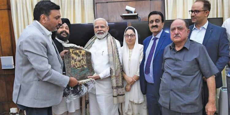 BJP National Executive Member, Darakshan Andrabi along with business delegation from J&K call upon PM Modi