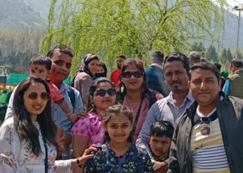 80L tourists visited Kashmir in past few months: Manoj Sinha