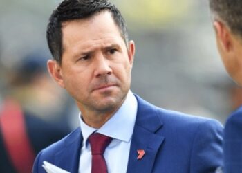 England ‘to target Ricky Ponting’ as Test coach: Report