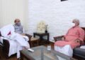 J&K LG meets Rajnath, seeks assistance of BRO for Amarnath Yatra