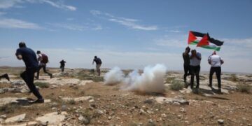 Palestinian teen killed, 90 injured in West Bank clashes