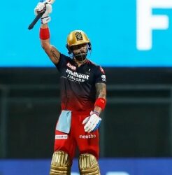 Kohli blitz takes Bangalore to fourth place with 8-wicket win over Gujarat