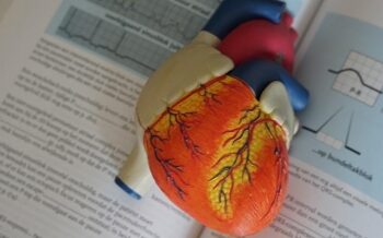 Why heart attacks in women are often missed