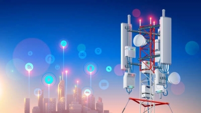 Govt launches design-linked incentive scheme, extends telecom PLI by 1 year