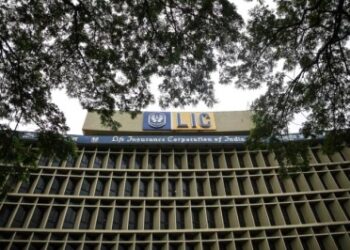 Investors lose Rs 1.2 lakh cr as LIC shares tumble 20% below issue price