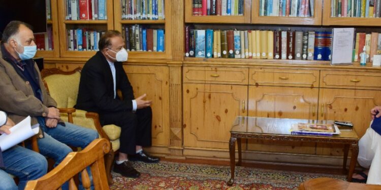 Performing Artists and Film Makers of Kashmir; Delegation of Dalit Janjagrat Mission call on Lt Governor