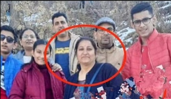 “Another Dark Day In Kashmir”: Hindu female teacher shot dead in J&K’s Kulgam