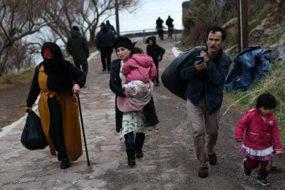 Spain accepts 294 more refugees from Afghanistan