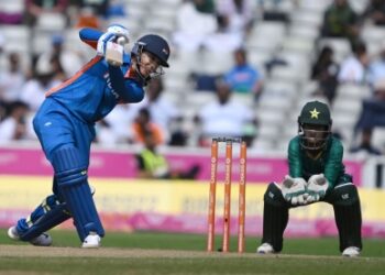 Mandhana moves to career-best 3rd position in T20I Rankings for batters