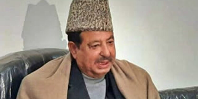 Former PCC president Peerzada Mohammad Sayeed resigns from Congress