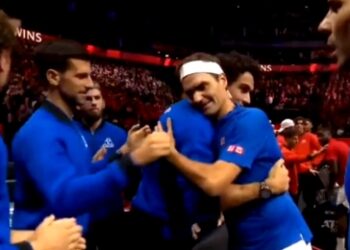 Tennis stars give emotional farewell to Roger Federer