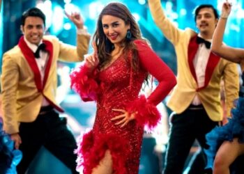 Huma Qureshi does a Helen in ‘Monica, O My Darling’ teaser