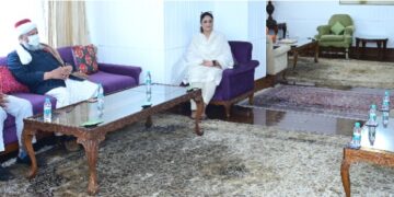 Delegation of United Ullmah-i-Ahlli Sunnah calls on LG