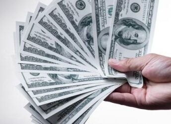 India’s forex reserves fall by $3 bn to $561.046 bn