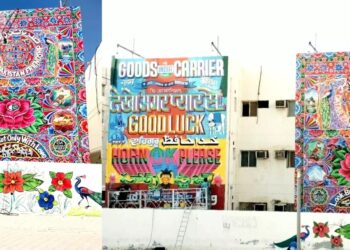 Artists from India, Pakistan celebrate truck art in Qatar