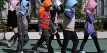 20 kids hospitalised in Japan after sulfur-like odor leaves them ill