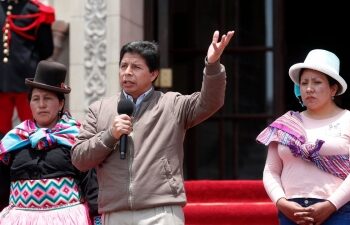 Peru President resolved on serving full term
