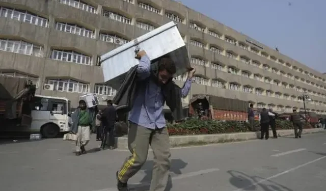 Jammu hoteliers concern over loss of business, demand restoration of ‘darbar move’