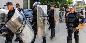 14 killed in Mexico prison attack