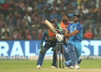 2nd T20I: Axar Patel, Suryakumar half-centuries in vain as India lose to Sri Lanka by 16 runs