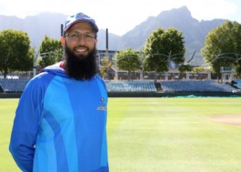 Grateful to my family, coaches, teammates for supporting me throughout my career: Hashim Amla