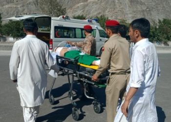 7 dead, 20 injured in Pak bus-truck collision