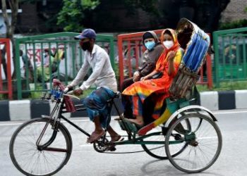 Bangladesh sees dip in per capita income, GDP in 2021-22