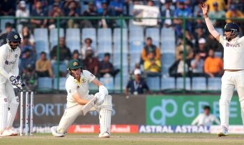 Lyon, Head give Australia slight edge after Axar slams 74