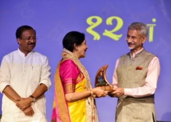 India-born writer from Australia honoured at 12th World Hindi Conference