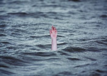 28 Pakistanis die after migrant ship capsizes off Italy