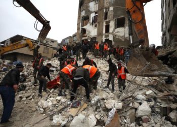 Quake deaths pass 5,000 as Turkiye, Syria seek survivors