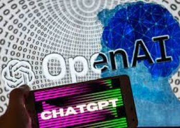 People will have personal AI assistants, like ChatGPT: Web inventor