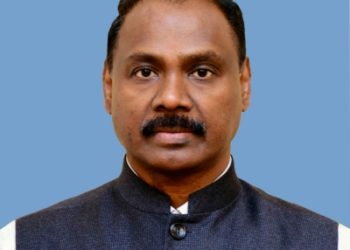 Blue Economy can make all the difference to Earth: CAG Girish Murmu