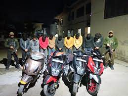 Police arrest 9 assailants for harassing, assaulting a family in Srinagar