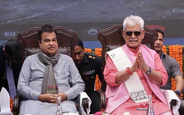 Delhi-Srinagar highway will increase tourist arrivals in J&K 4-fold: Gadkari