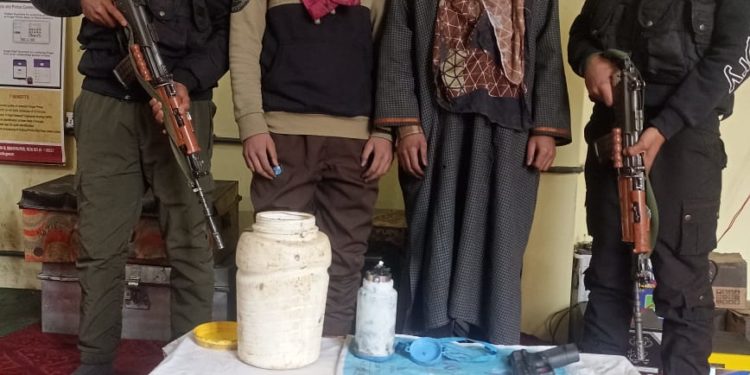 2 militants involved in attack on journalist in Shopian arrested: Police