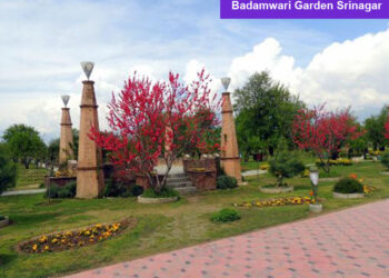 Famed Badamwari Park in old city closed for morning, evening walks