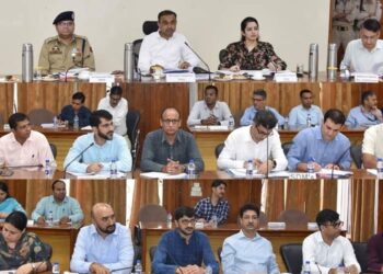 Divisional Commissioner reviews developmental scenario in Udhampur District