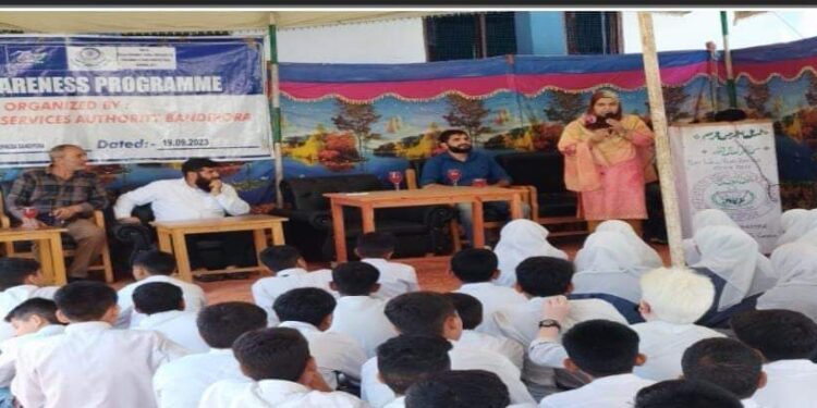 DLSA Organises awareness programme on NALSA at Bandipora.