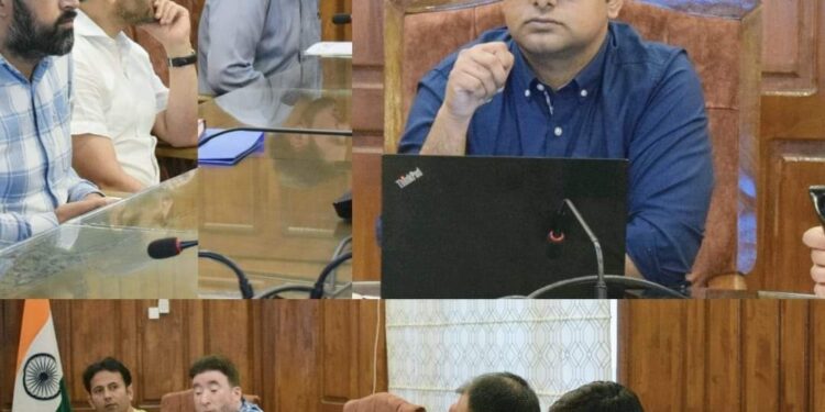 DC Chairs meeting on ‘VISHWAKARMA’ at Bandipora
