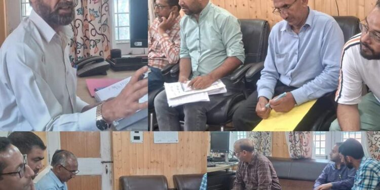ADDC Bandipora, Other Officers visit Special Booth Camps held across Bandipora