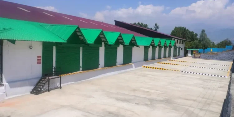Safexpress Unveils Largest Logistics Park in Srinagar, Boosting Trade and Unlocking Business Potential.