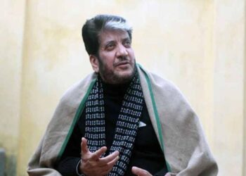 Centre constitute tribunal to review ban on Shabir Shah’s JKDFP