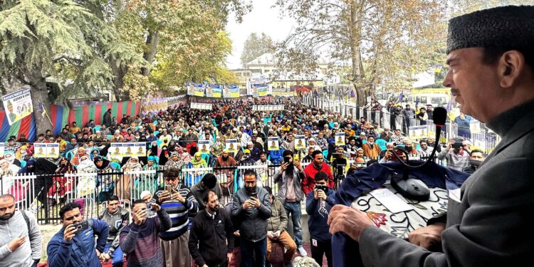 Jobs, economy will grow if DPAP comes to power: Azad